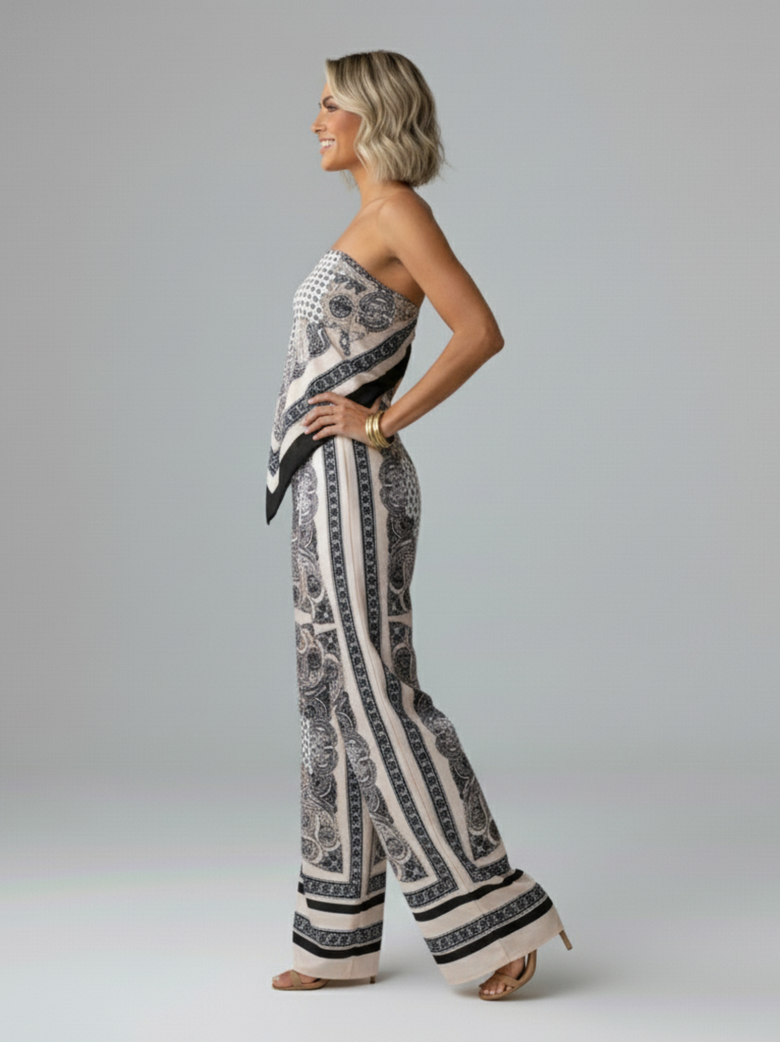 Jizelle Printed Backless Top and Pants Set